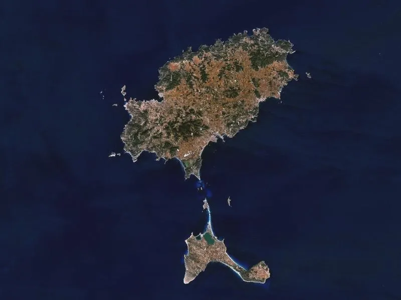 Ibiza – która z wysp Balearów? Atrakcje i plan podróży